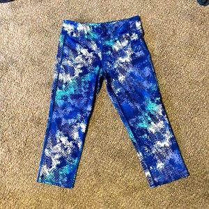 Old Navy active wear leggings. Girls size 14. Brand new worn once.